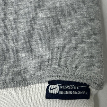 XS - Vintage 2000's Nike Sweatshirt