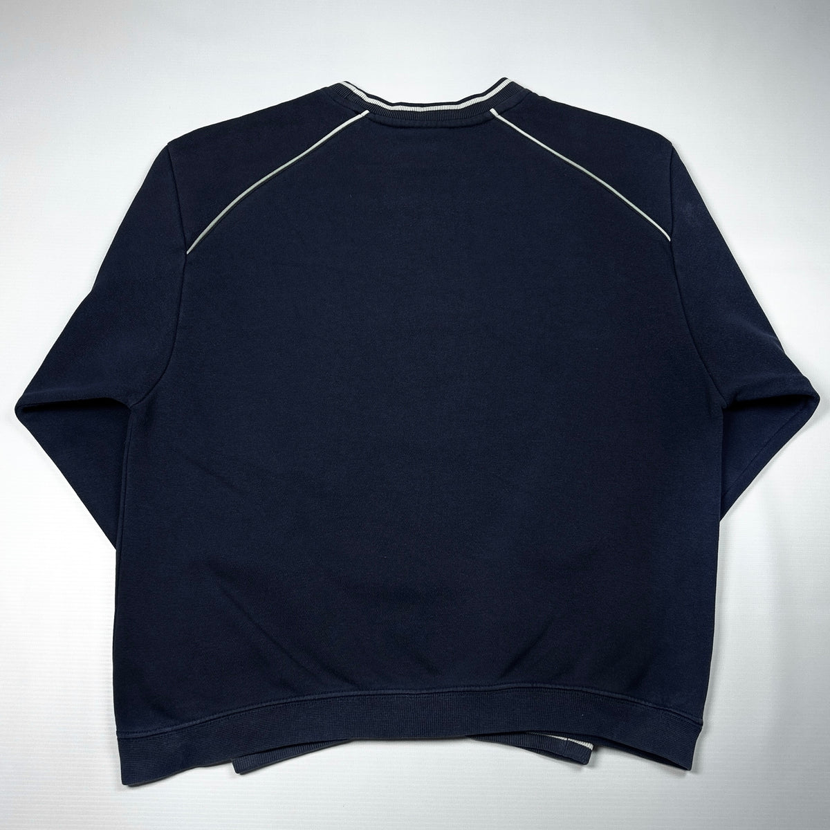 M - Vintage 2000's Nike Sweatshirt