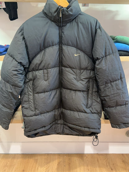 M - Nike Puffer Jacket