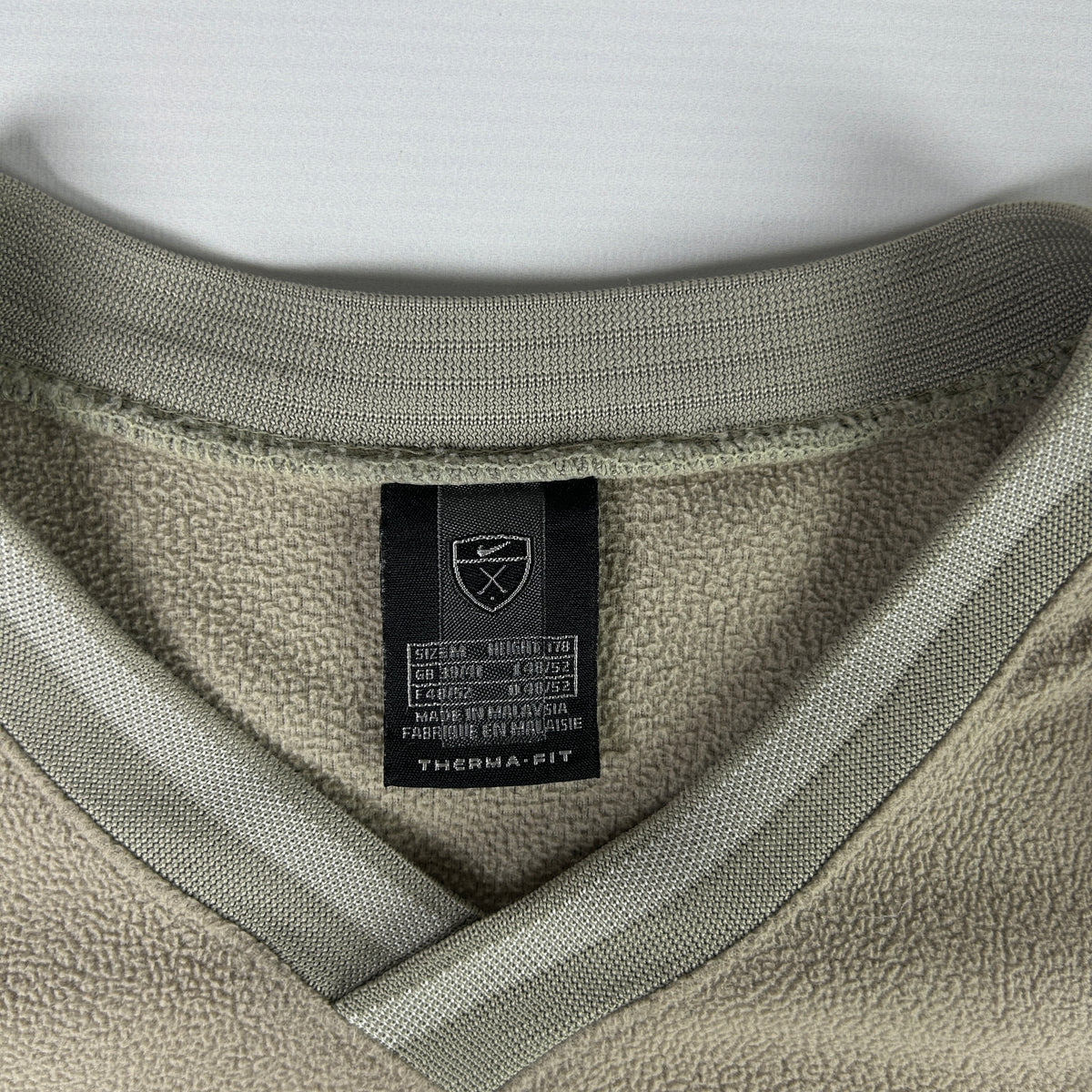 M - Vintage 2000's Nike Sweatshirt
