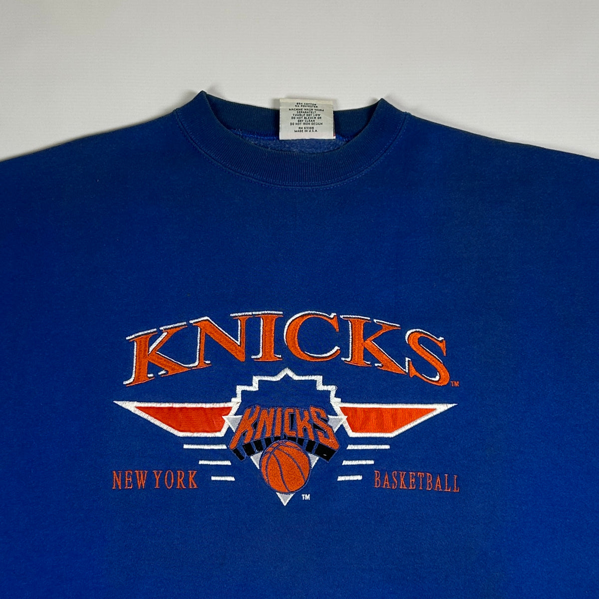L - Vintage 1990's New York Knicks Logo Athletic Crewneck Sweatshirt