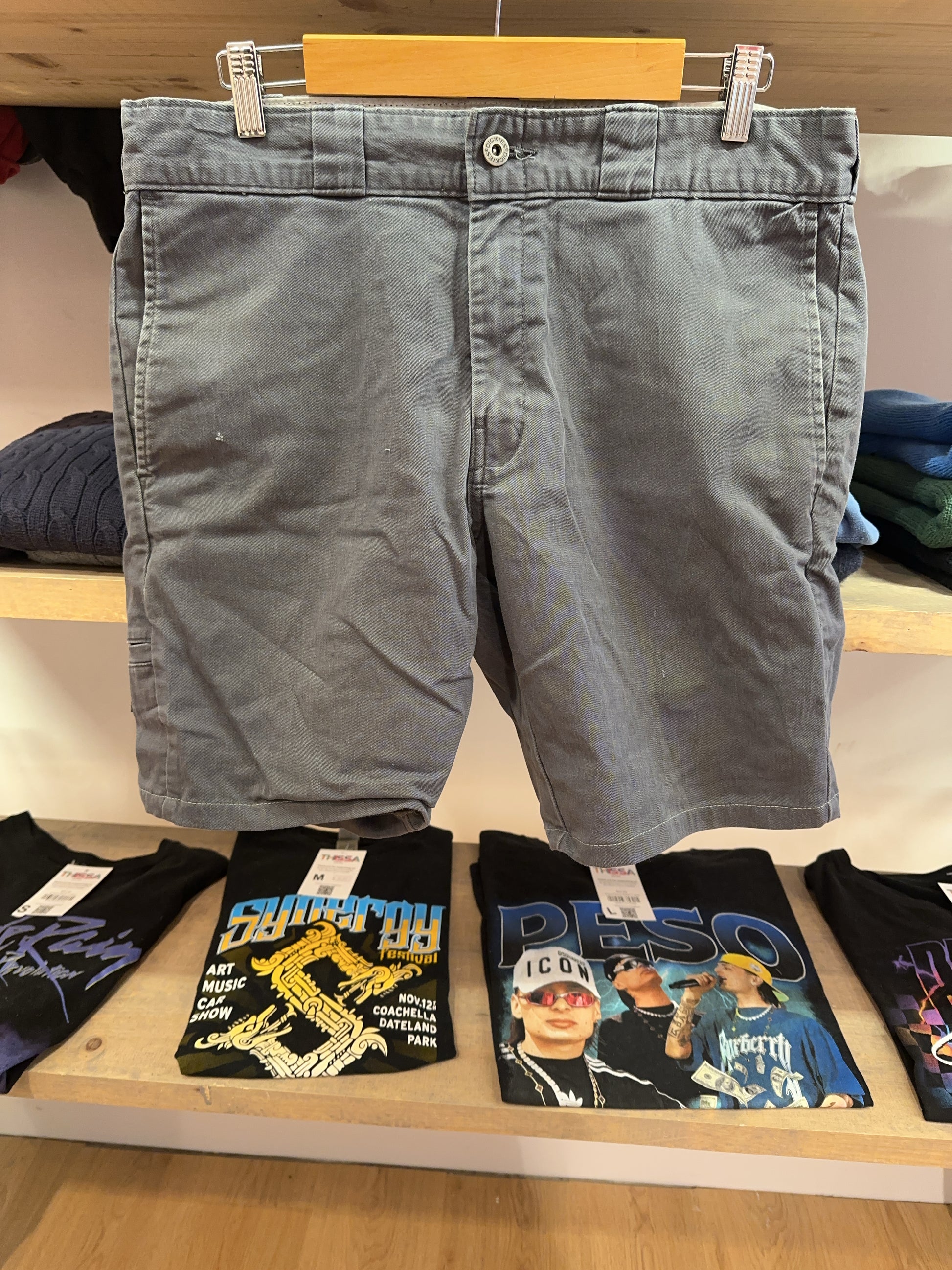 34 - Dickies Shorts