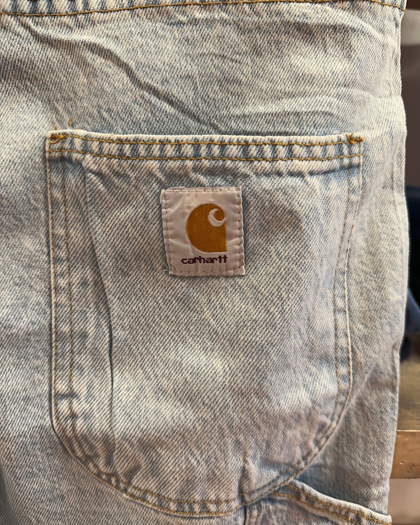 32 - Carhartt Jeans Shorts