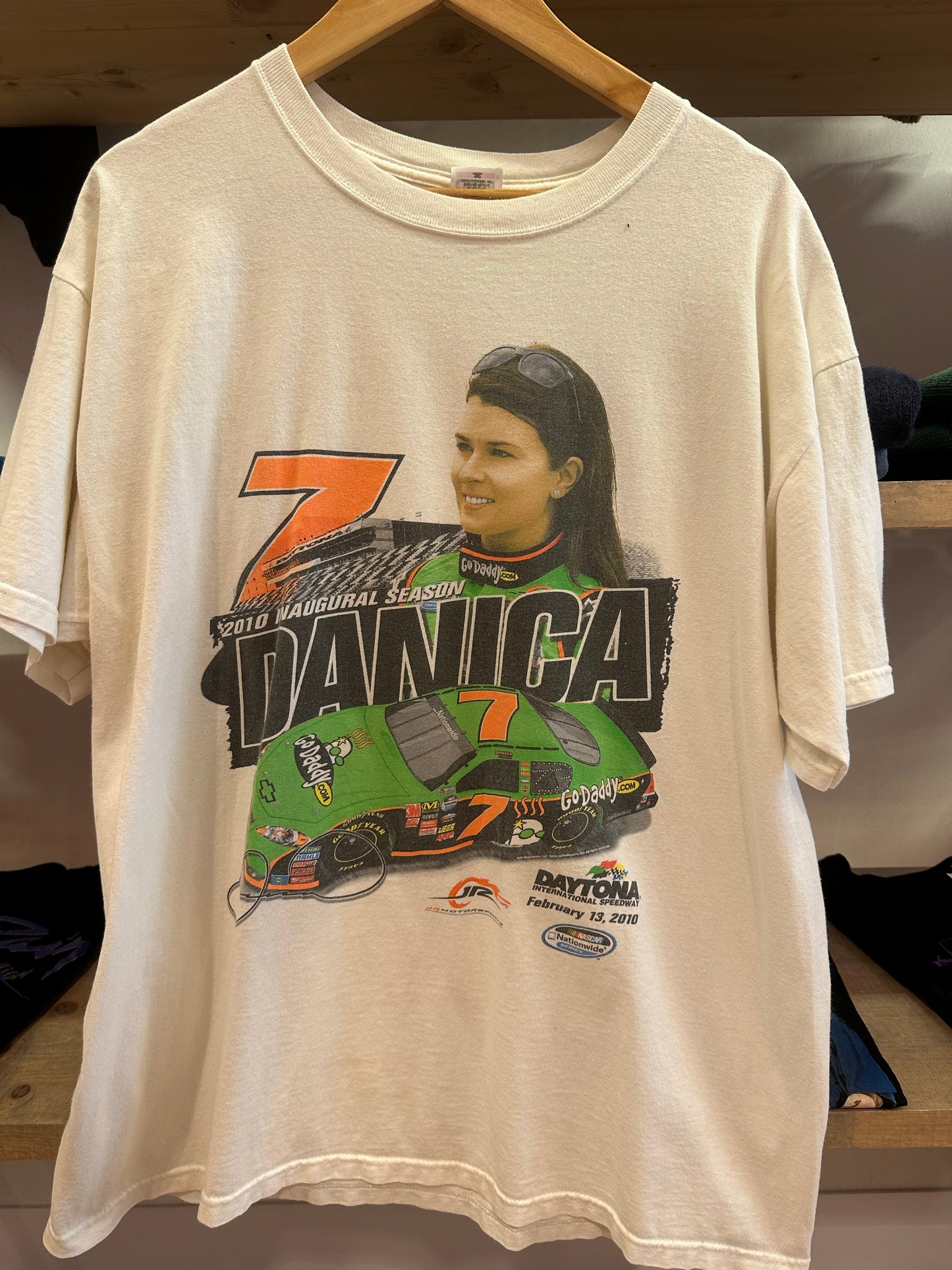 XL - Danica Patrick 2010 Daytona NASCAR Graphic T-Shirt