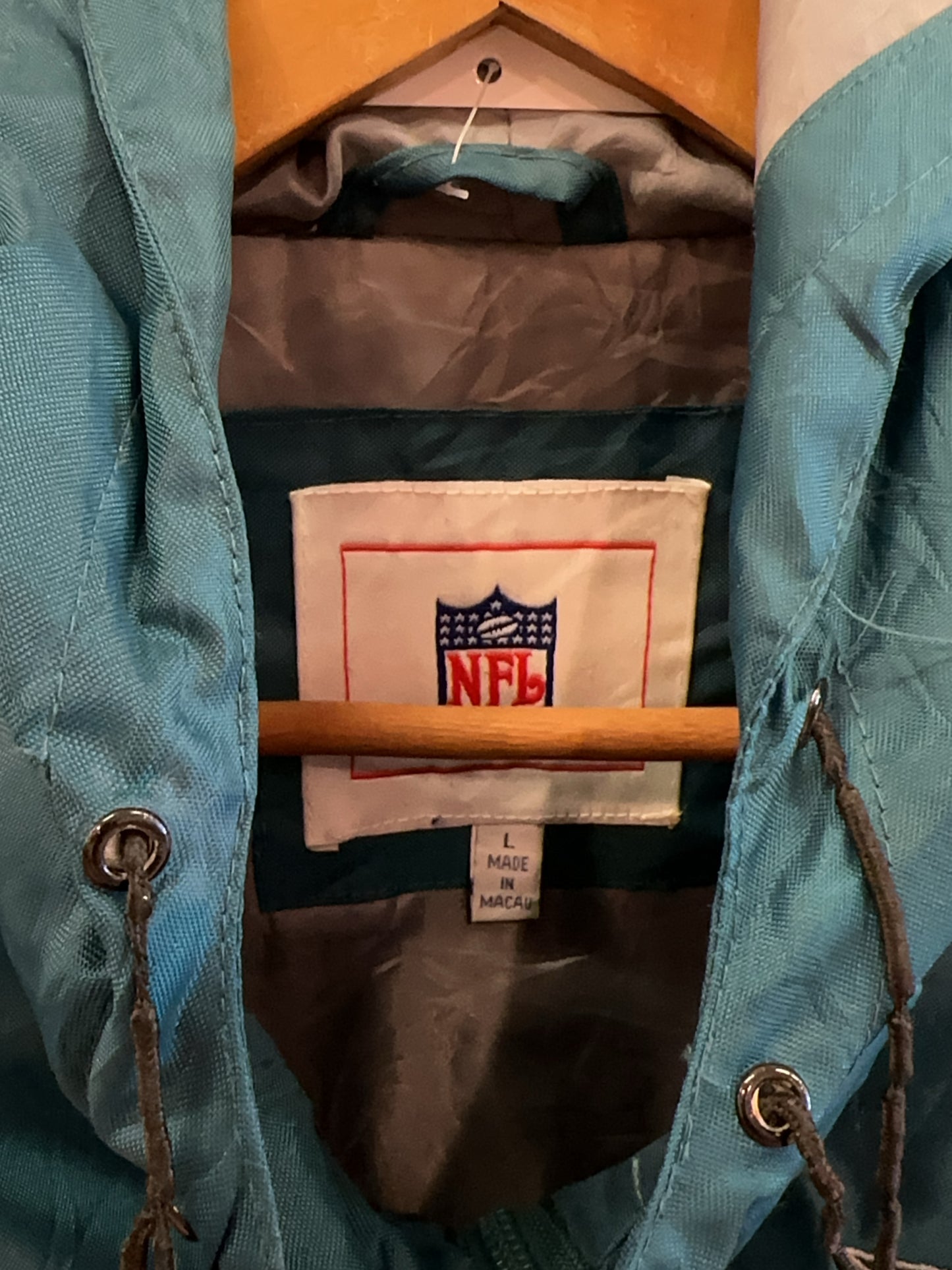 L - Vintage 1990's NFL Philadelphia Eagles Jacket