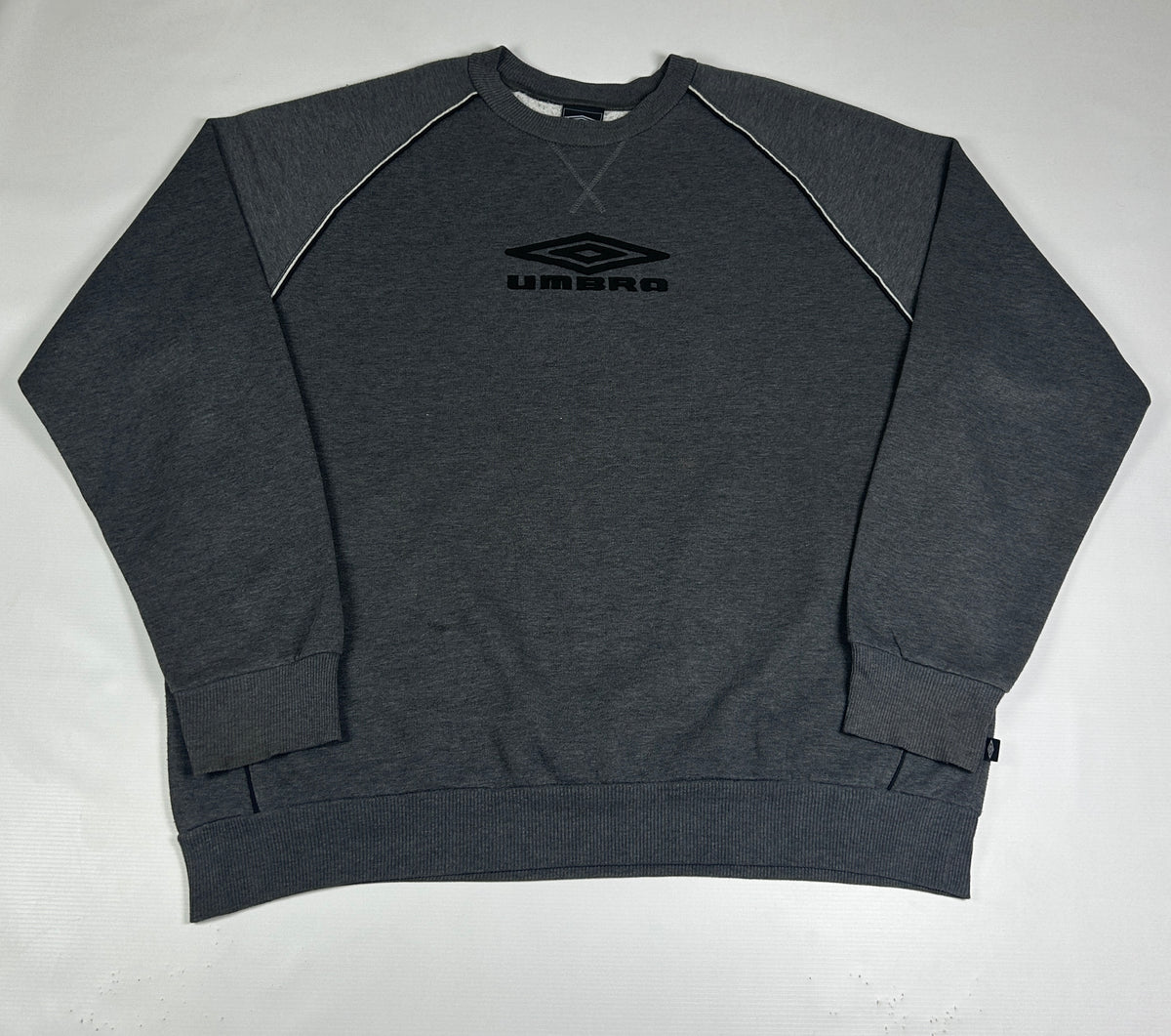 XXL - Vintage 1990's Umbro Sweatshirt