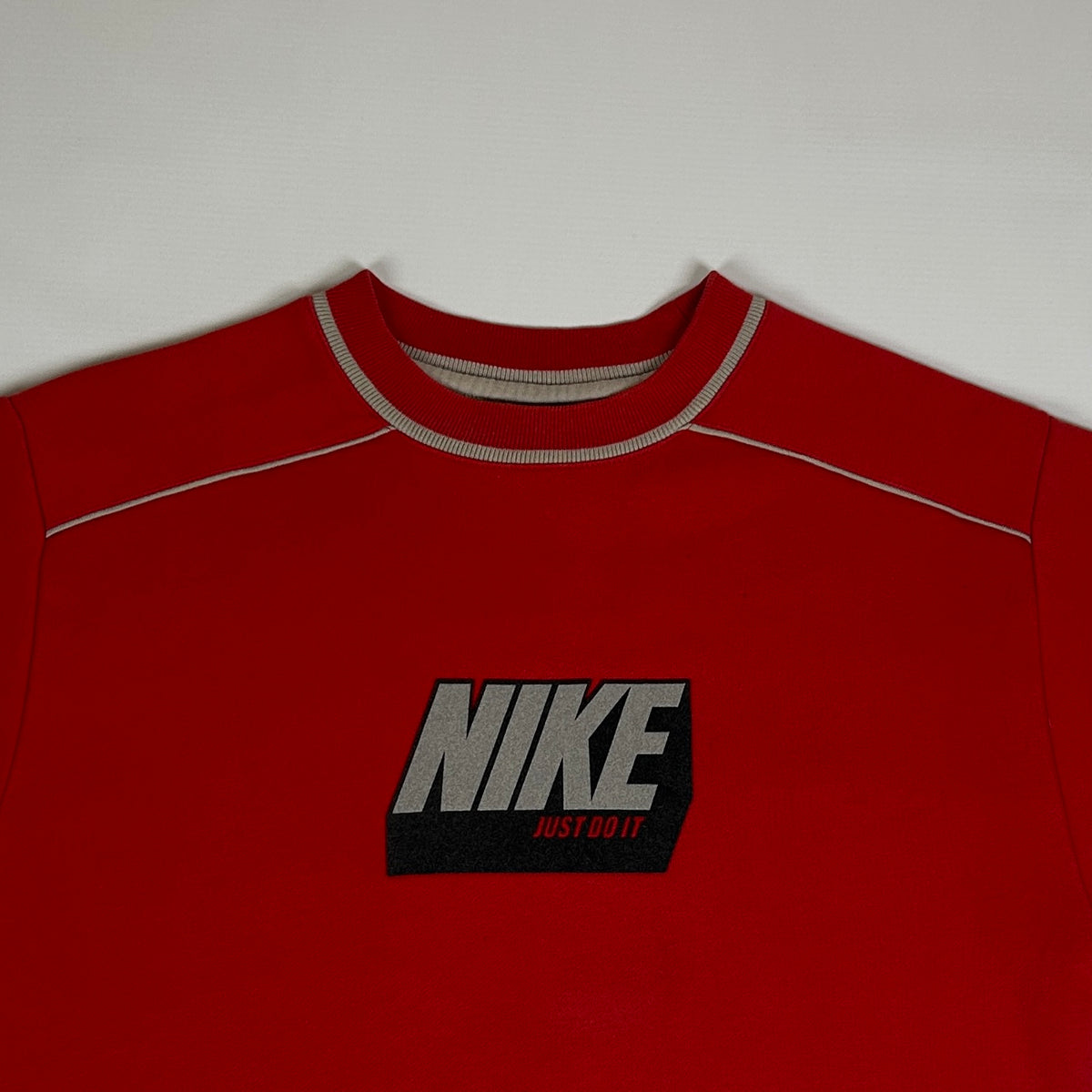 XS - Vintage 2000's Nike Sweatshirt