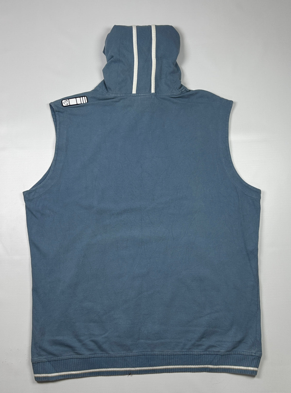 XL - Vintage 2000's Nike Sleeveless Nike Dri-FIT kangaroo pocket Training Hoodie