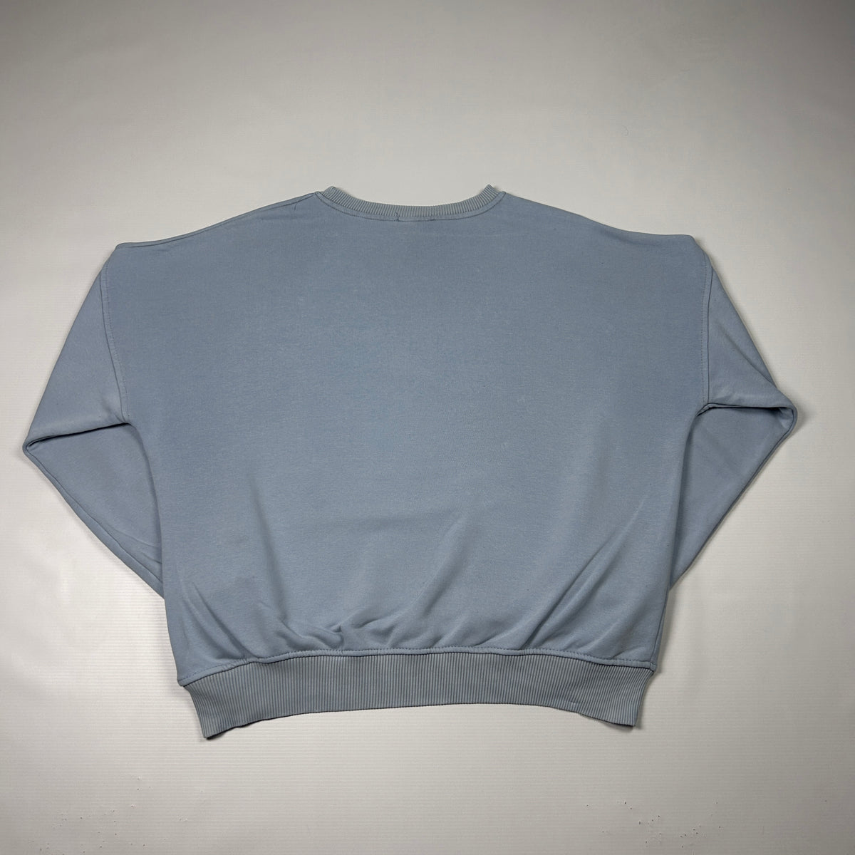 L - Vintage 2000's Nike Sweatshirt
