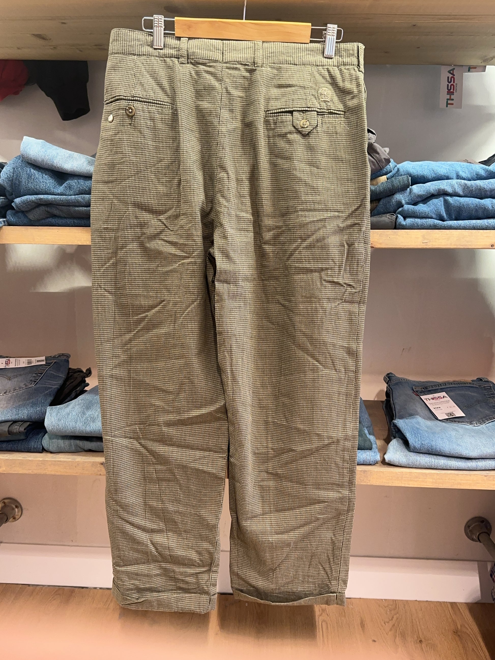 34 - Tommy Hilfiger Pants