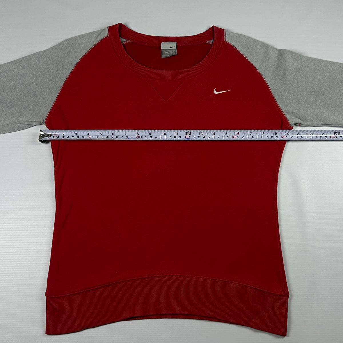 M - Vintage 2000's Nike Longsleeve