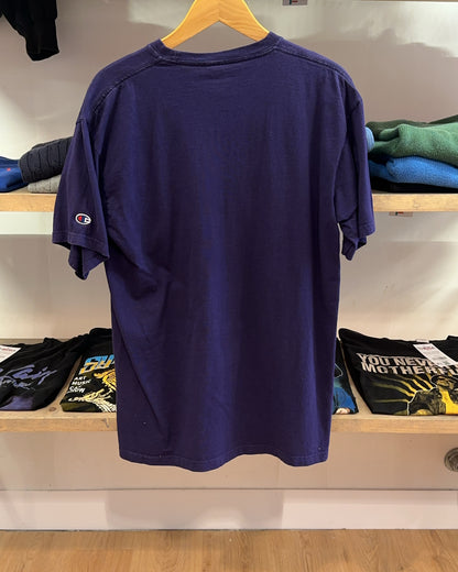 L - Champion T-shirt