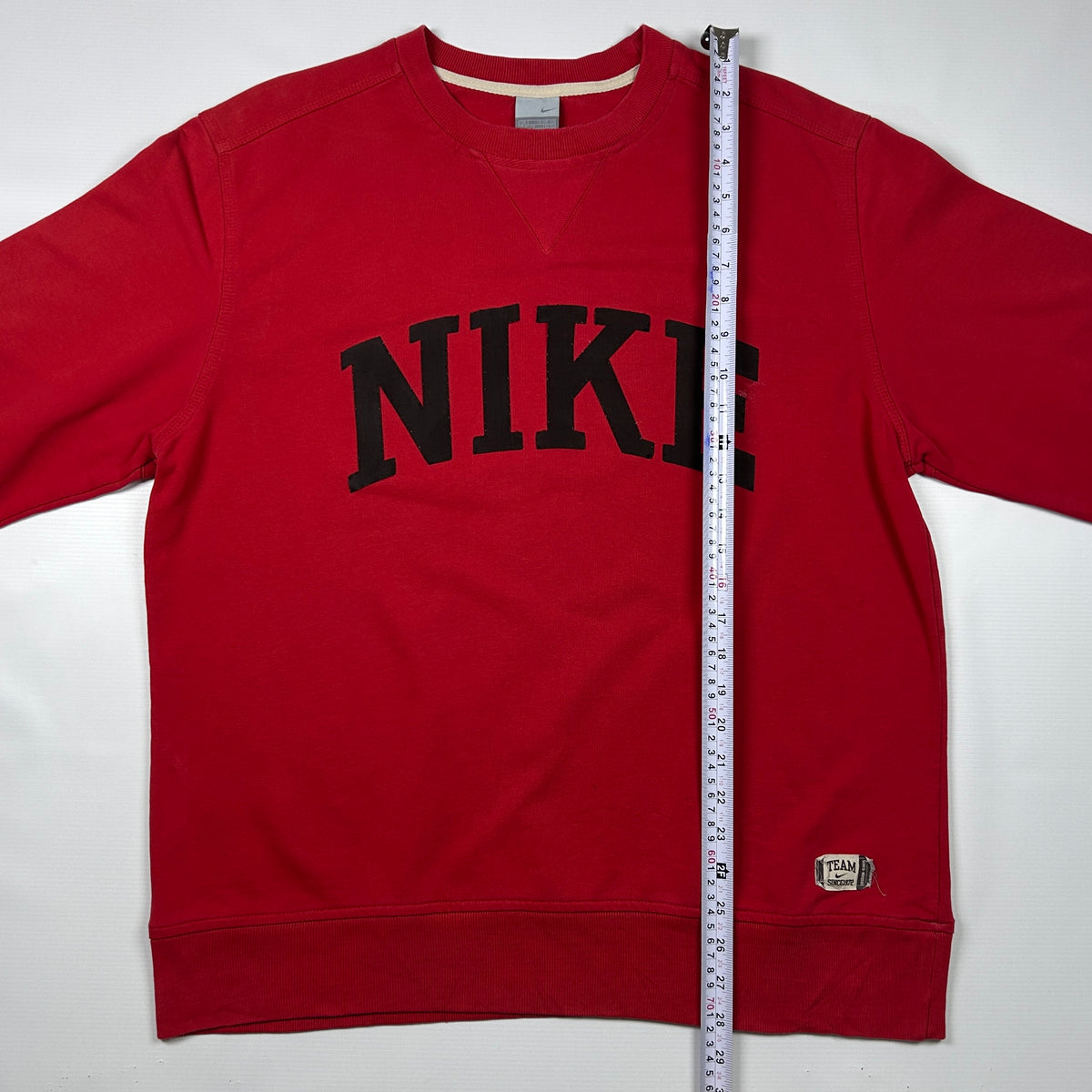 L - Vintage 2000's Nike Bowed Nike Logo Sweatshirt