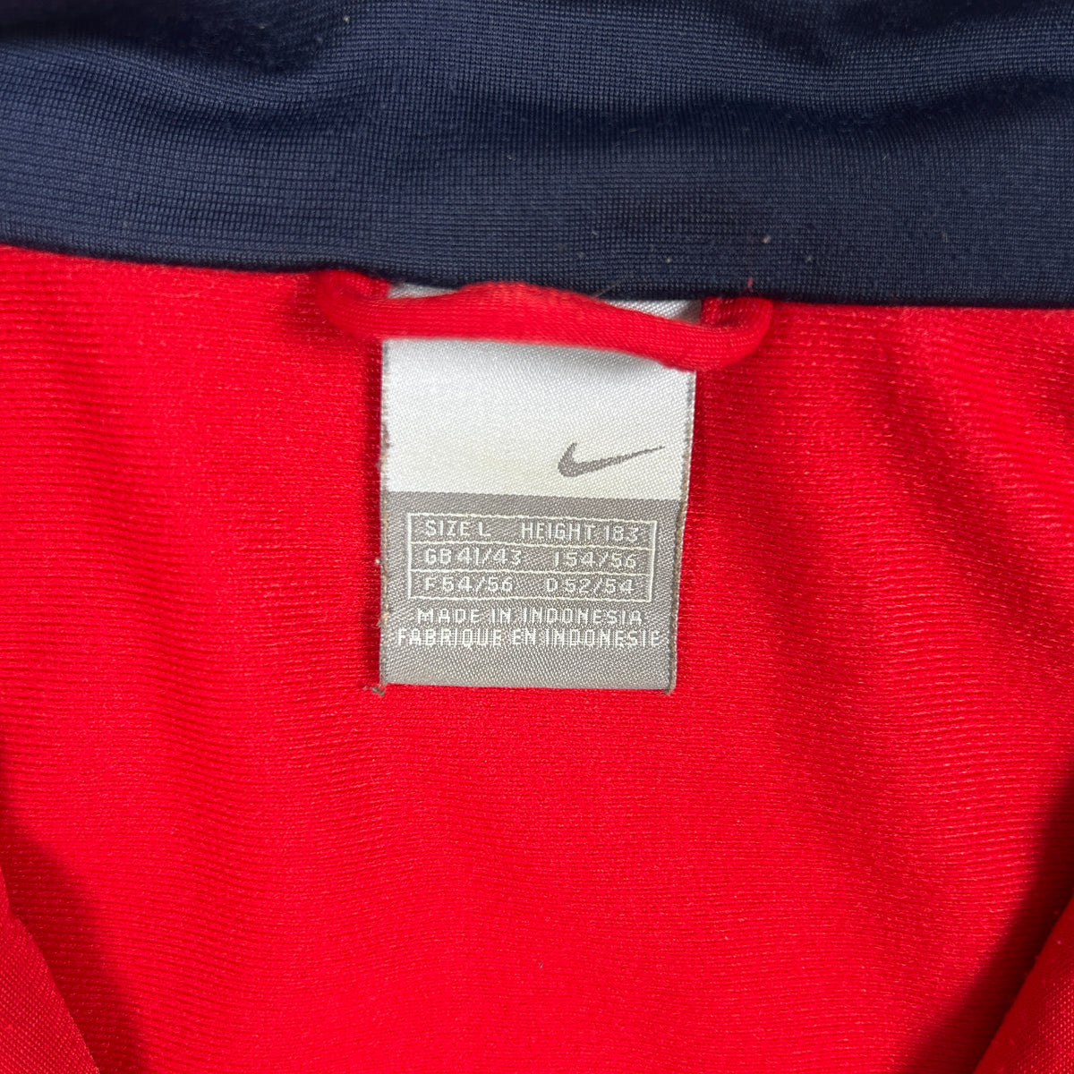 L - Vintage 2000's Nike Track Jacket