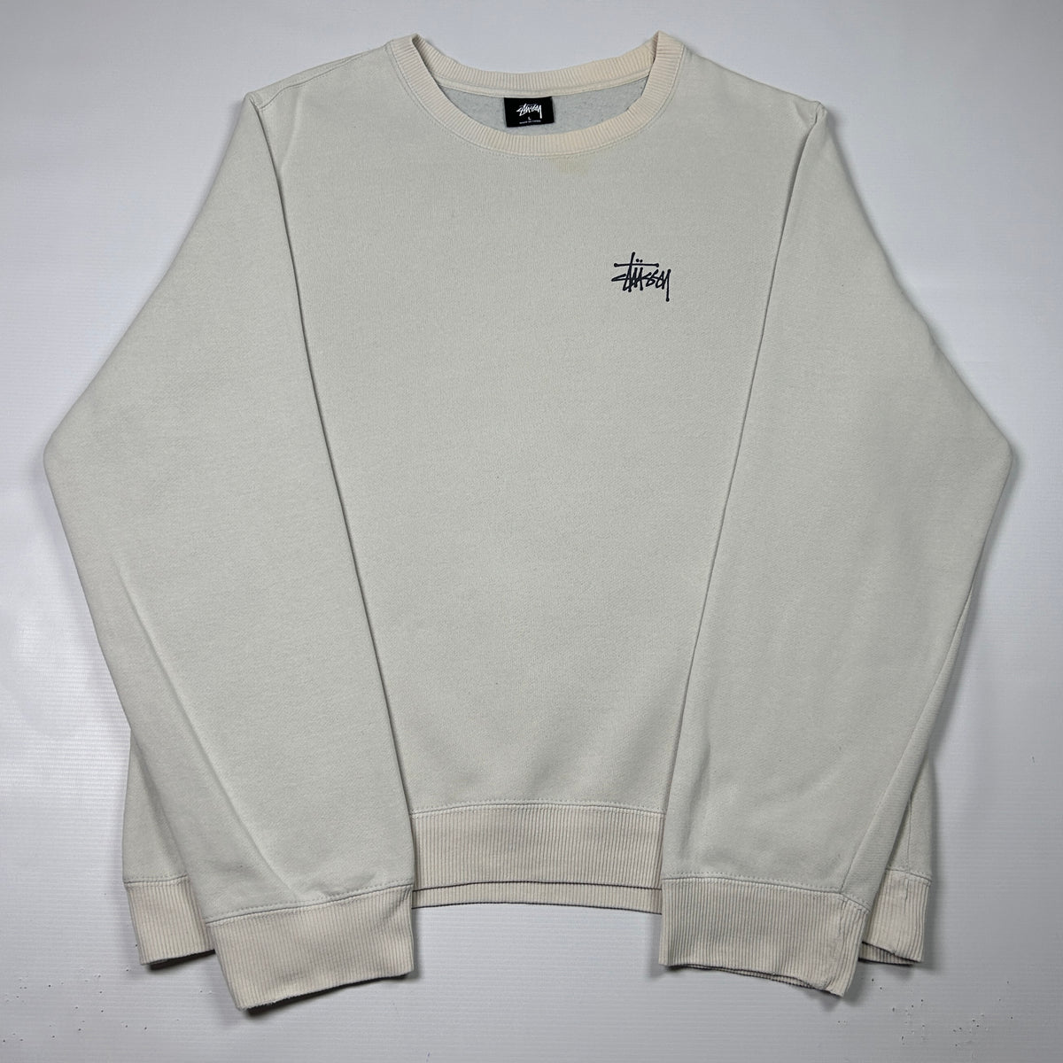 L - Stüssy 2000's Beige Crewneck Sweatshirt
