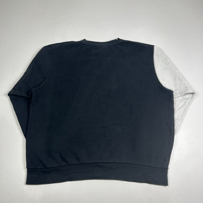 L - 2010's Nike NBA Milwaukee Bucks Crewneck Sweatshirt