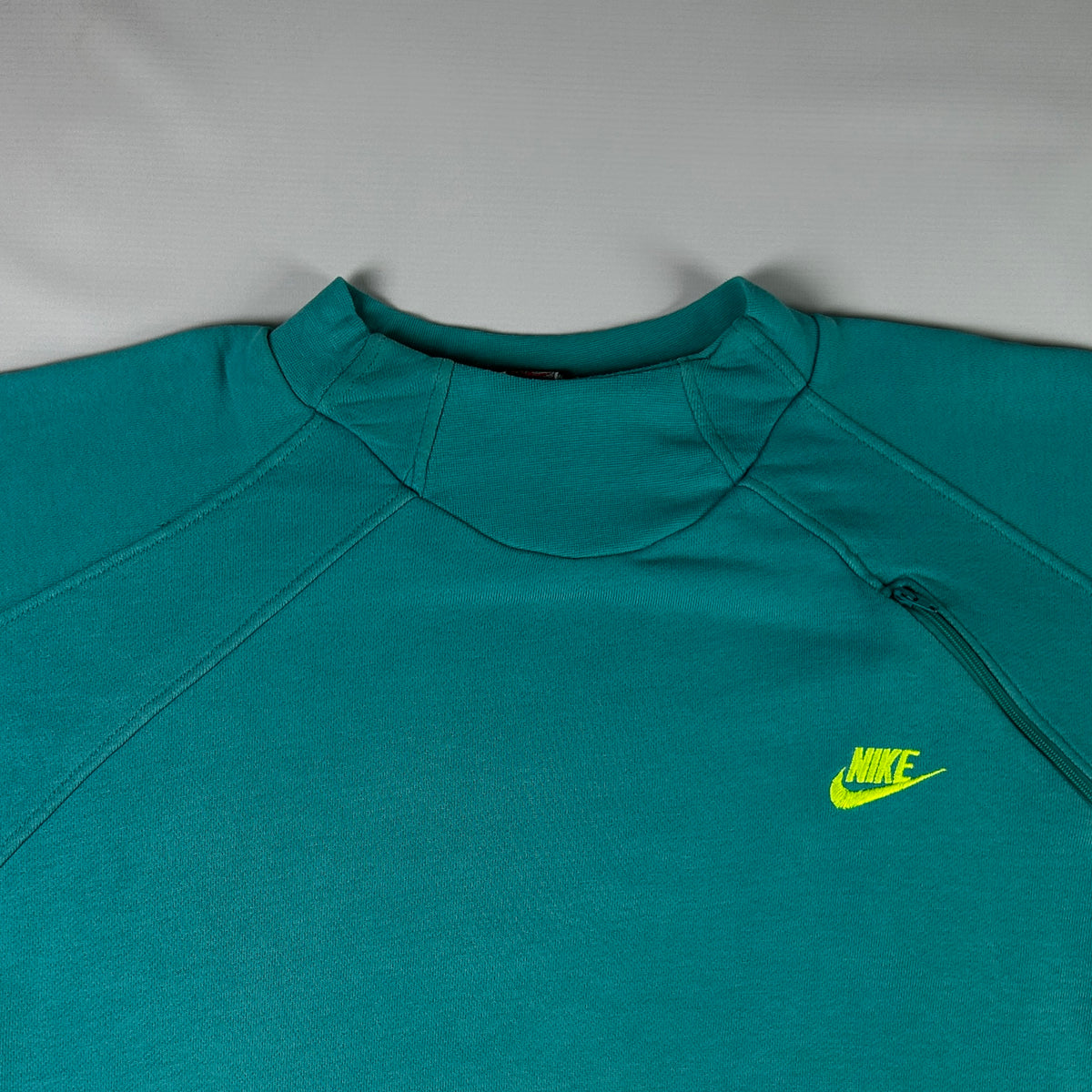 L - Vintage 1990's Nike Sweatshirt