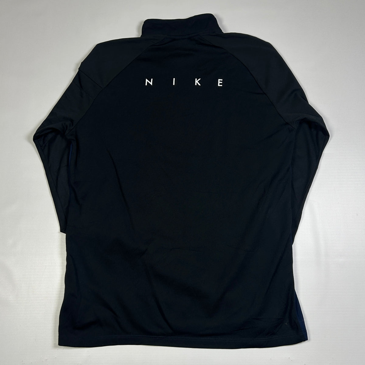 M - Vintage 2010's Nike Quarterzip