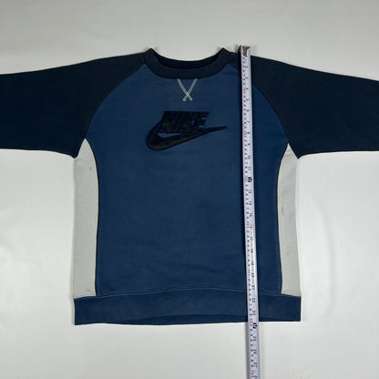 XS - Vintage 2000's Nike Sweatshirt