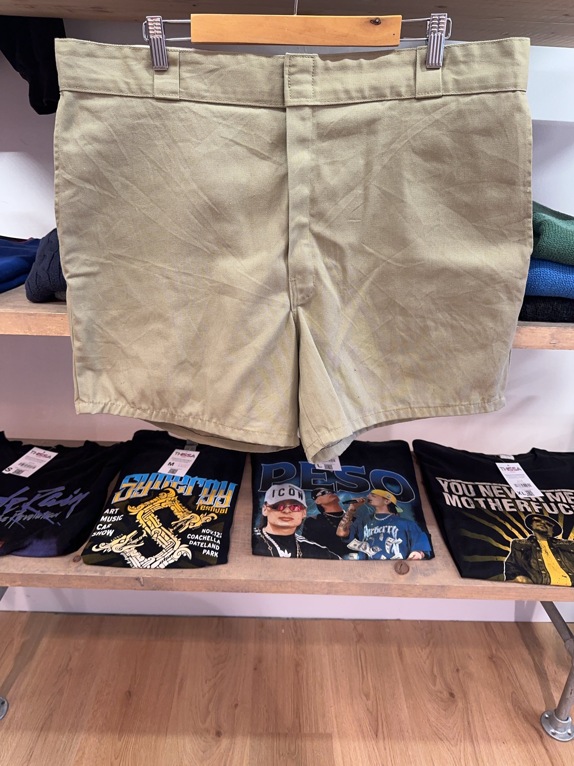 40 - Dickies Shorts