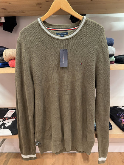 NEW Tommy Hilfiger Sweatshirt - L
