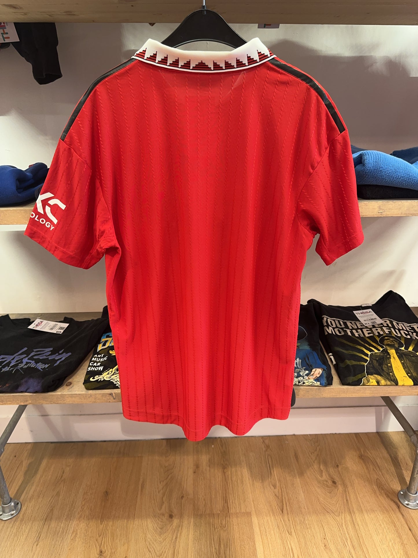 L - 2022-2023 Manchester United Adidas Home Football Shirt
