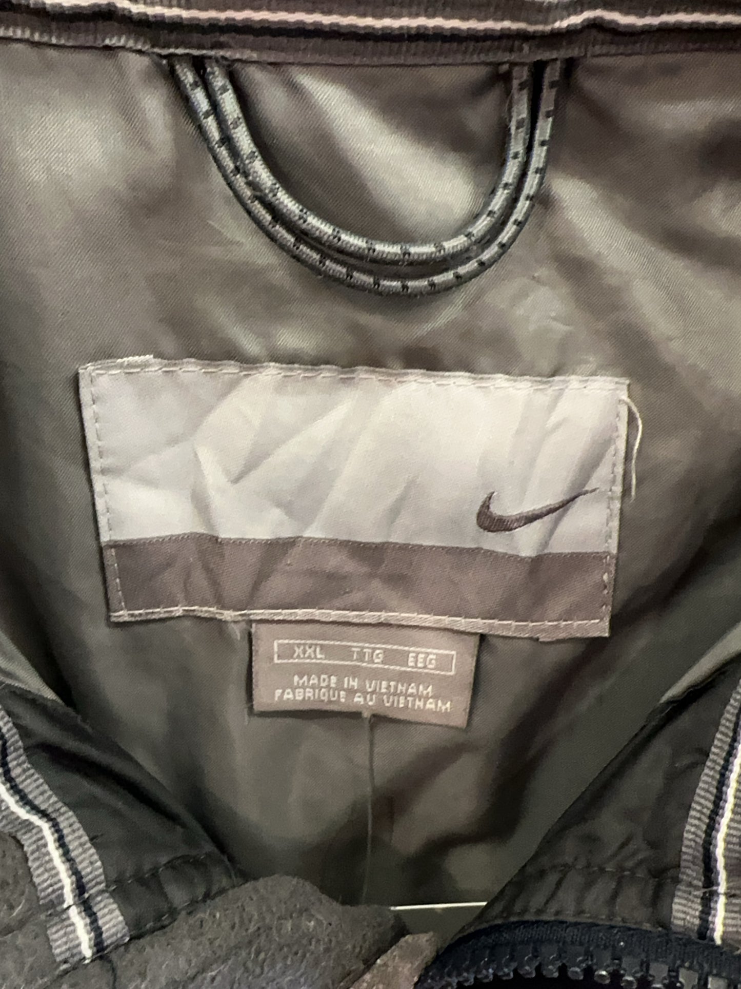 Vintage 2000's Nike Puffer Jacket - XXL