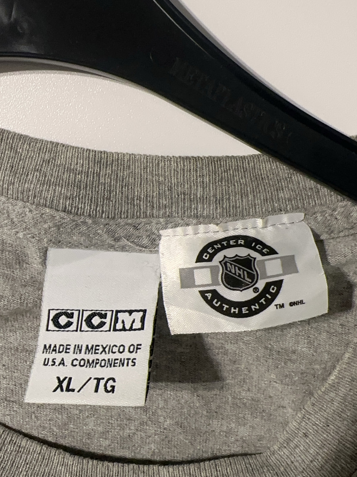 XL - Los Angeles Kings CCM Grey Graphic T-Shirt
