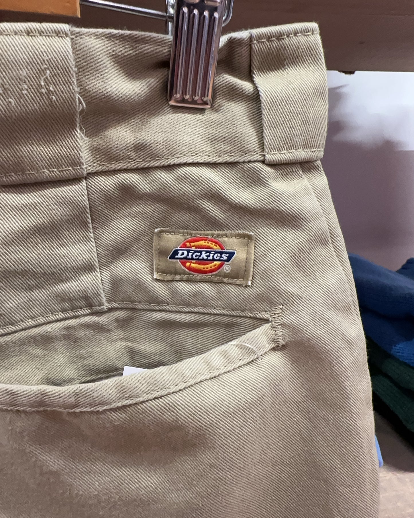 32 - Dickies Shorts