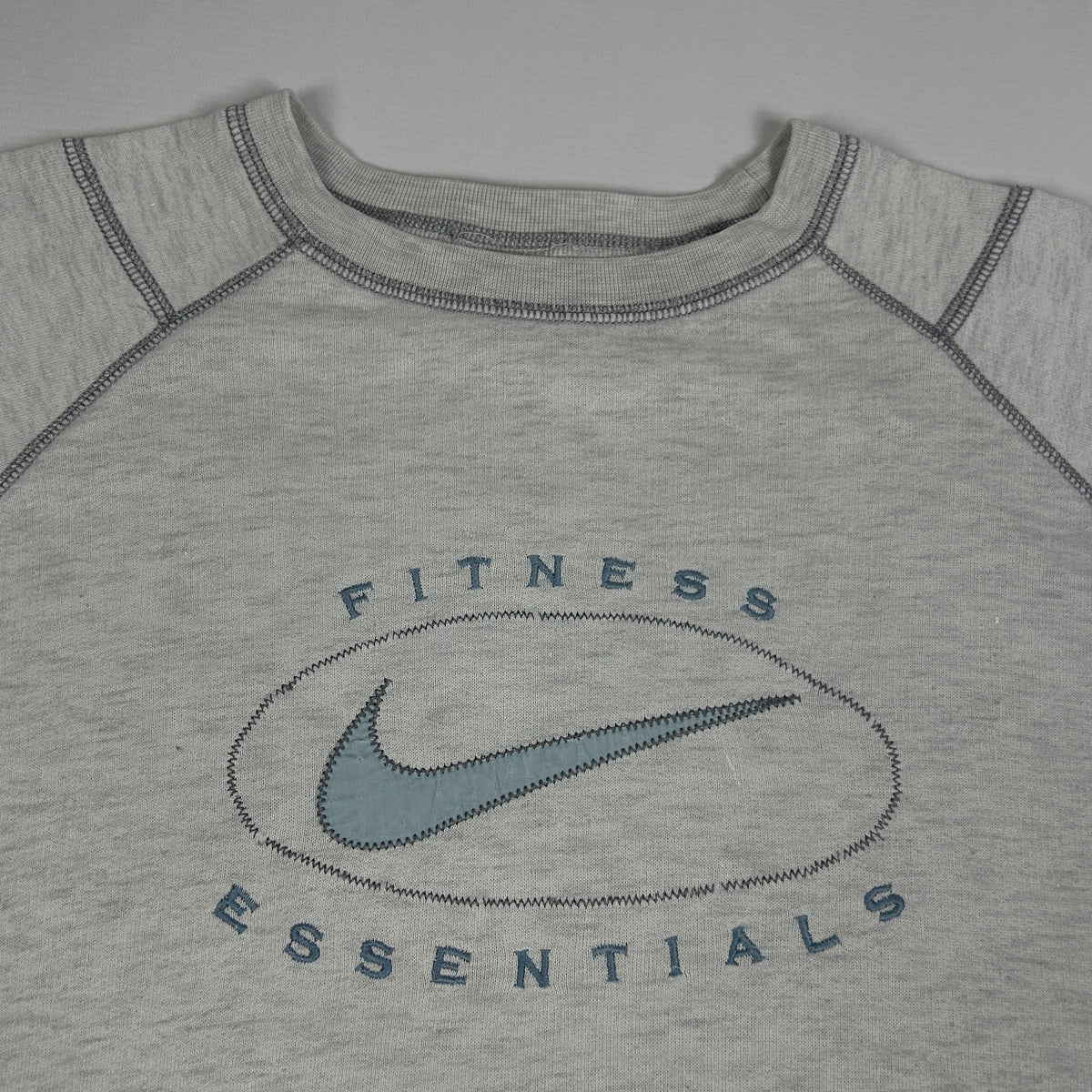 S - Vintage 2000's Nike Fitness Essentials Sweatshirt