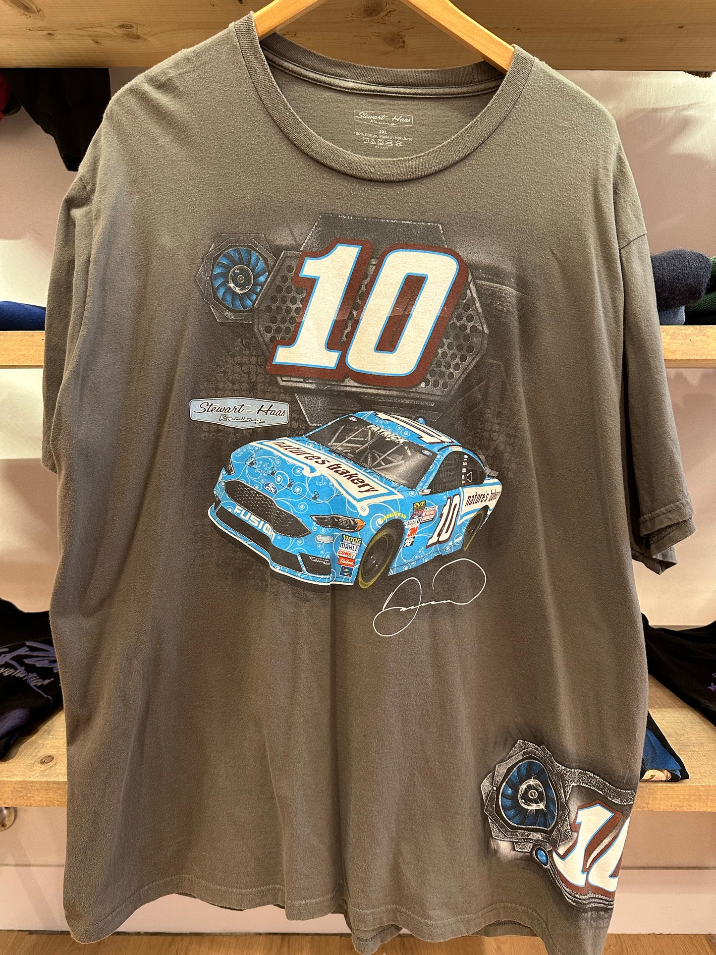 XXL - Danica Patrick Stewart-Haas Racing Graphic T-Shirt