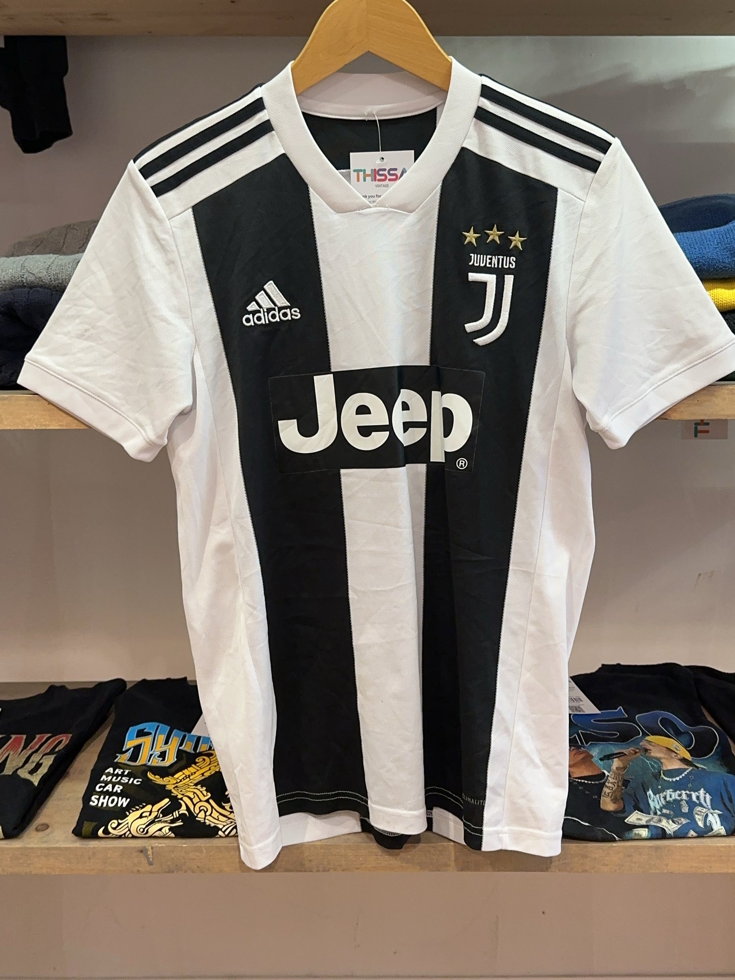 2018-2019 Juventus Adidas Home Football Shirt - XS
