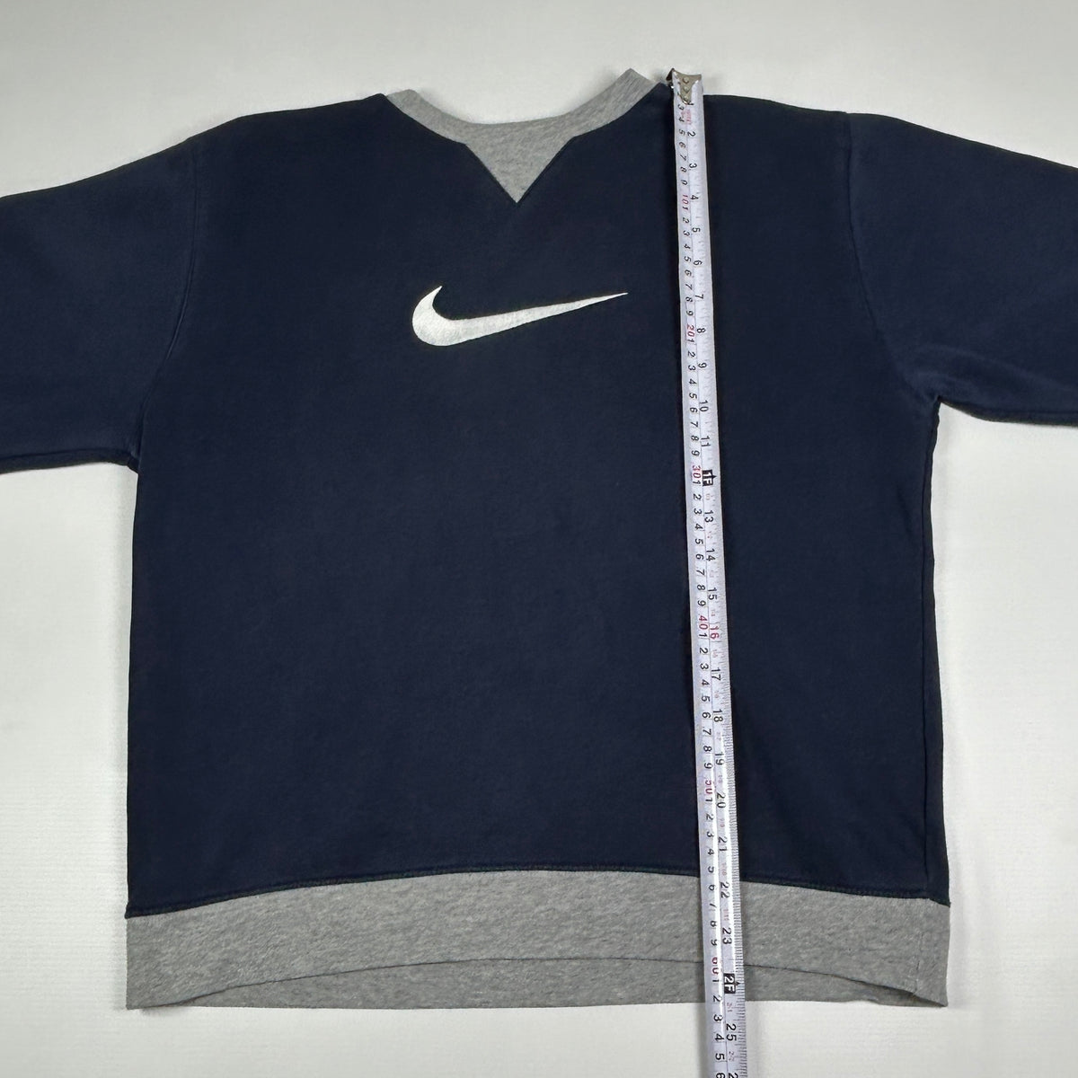 S - Vintage 2000's Nike Big Logo Sweatshirt