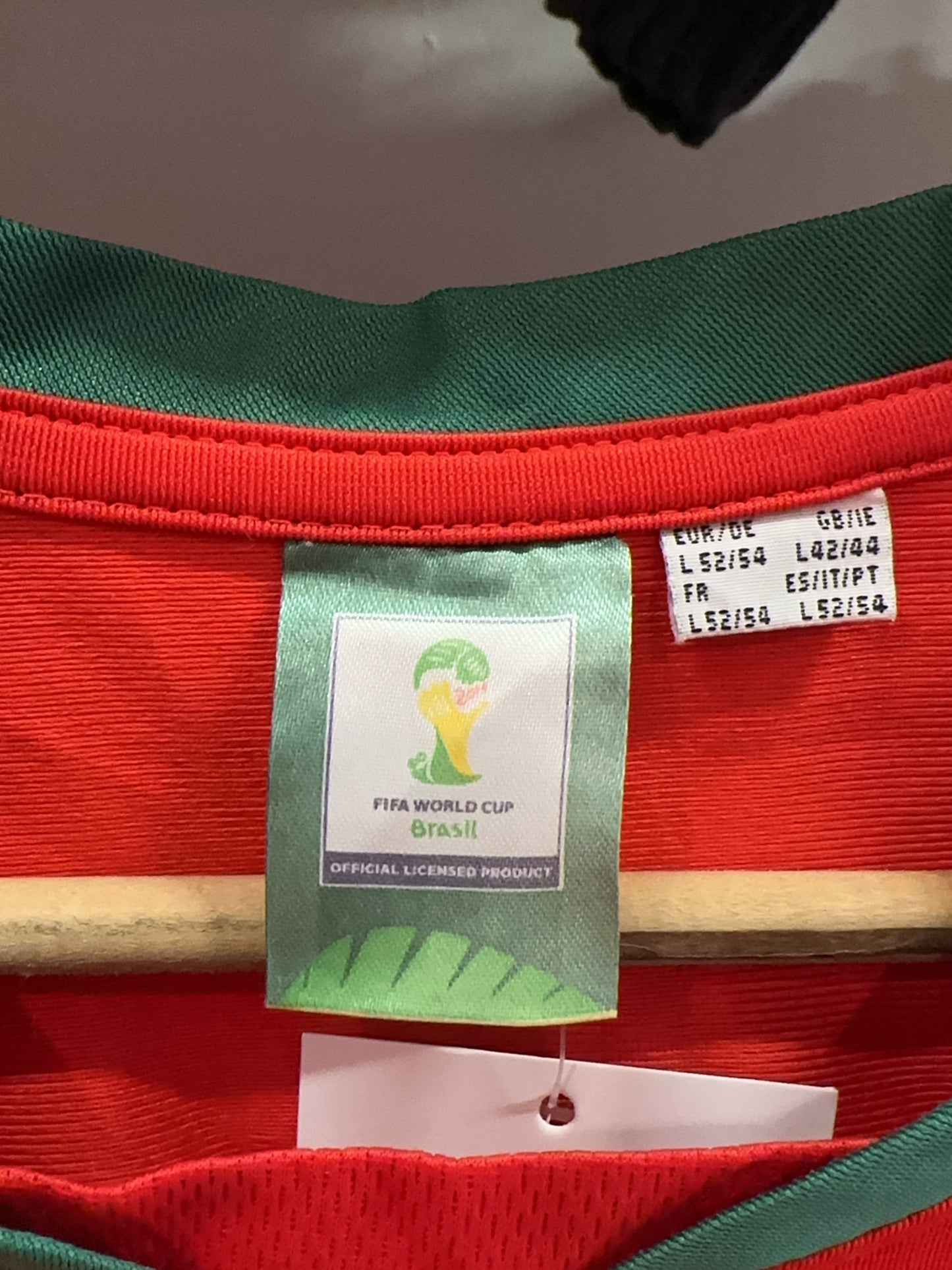 2014 Portugal Fifa World Cup Home Football Shirt 10 - L
