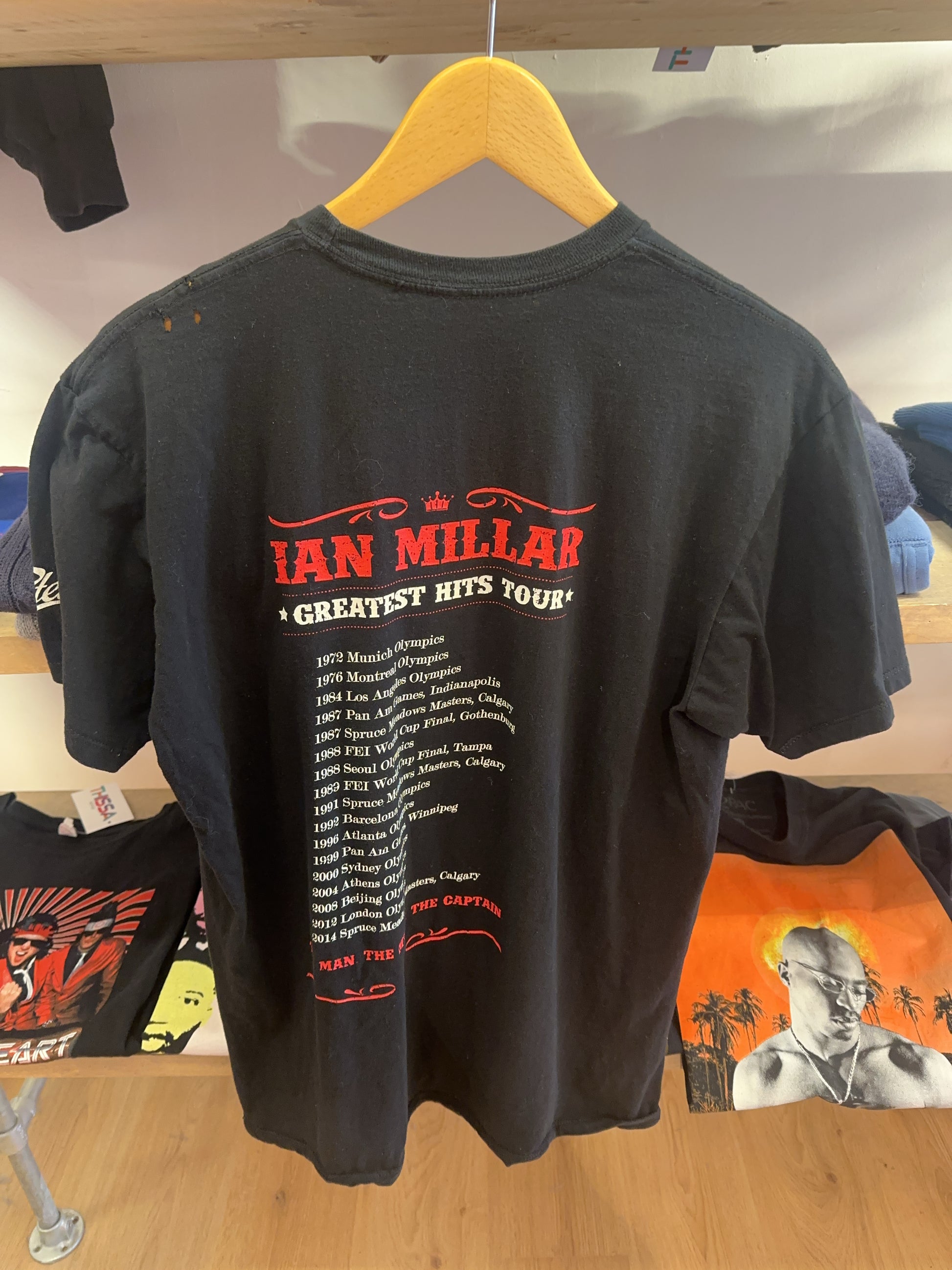L - Ian Miller Captain Canada Band T-shirt