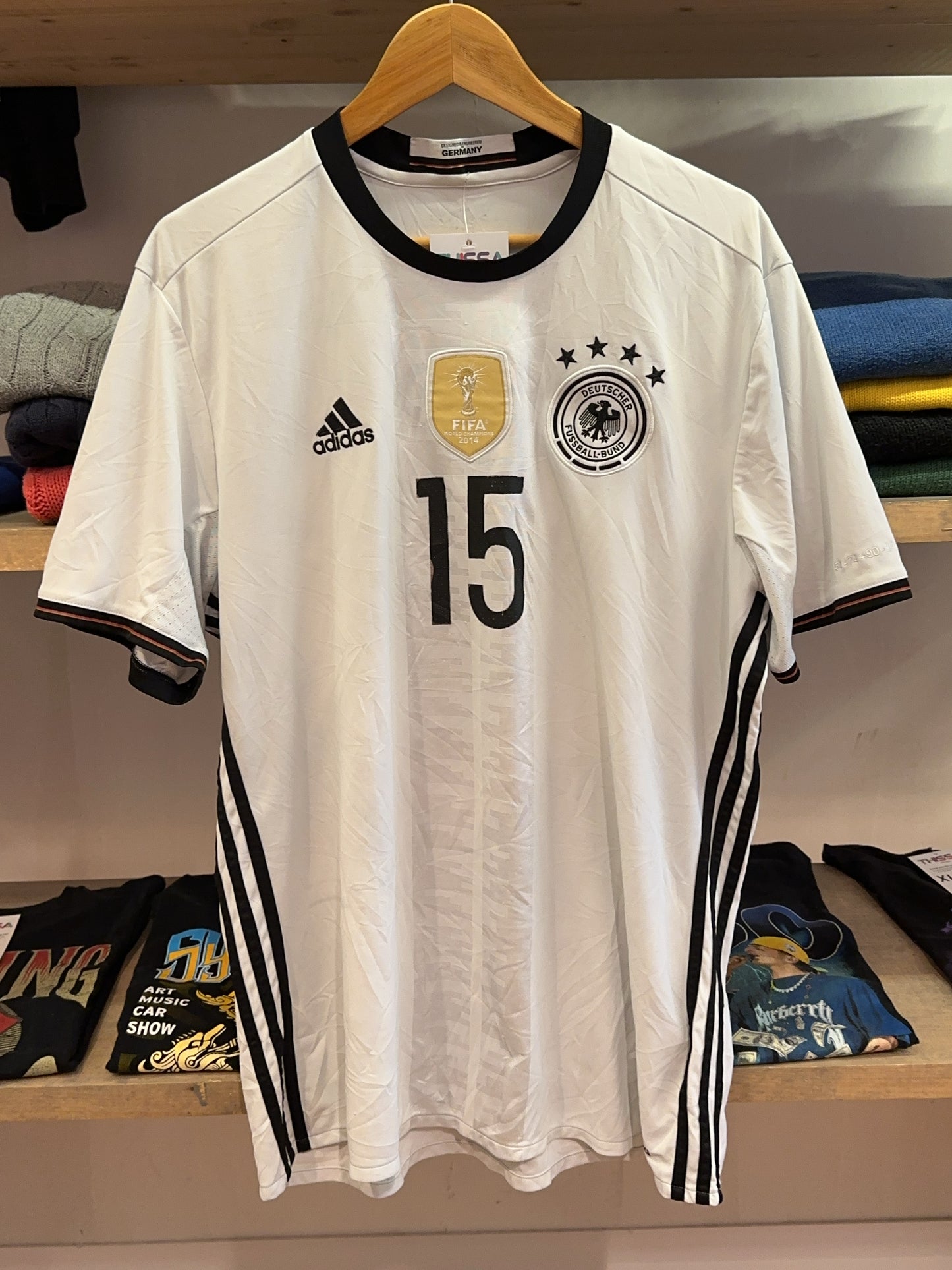 2016-2017 Germany Adidas Home Football Shirt Julian Weigl 15 - XL