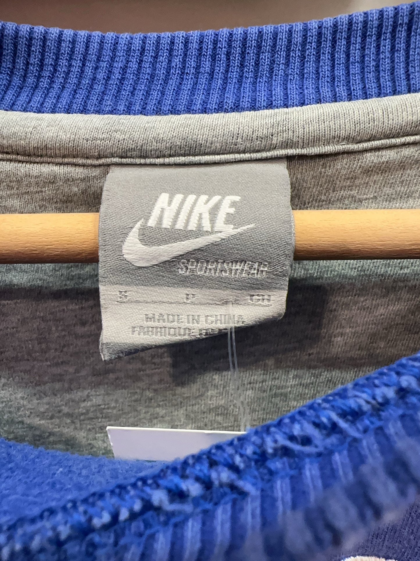 Nike Sportswear Blue Logo Crewneck Sweatshirt - S
