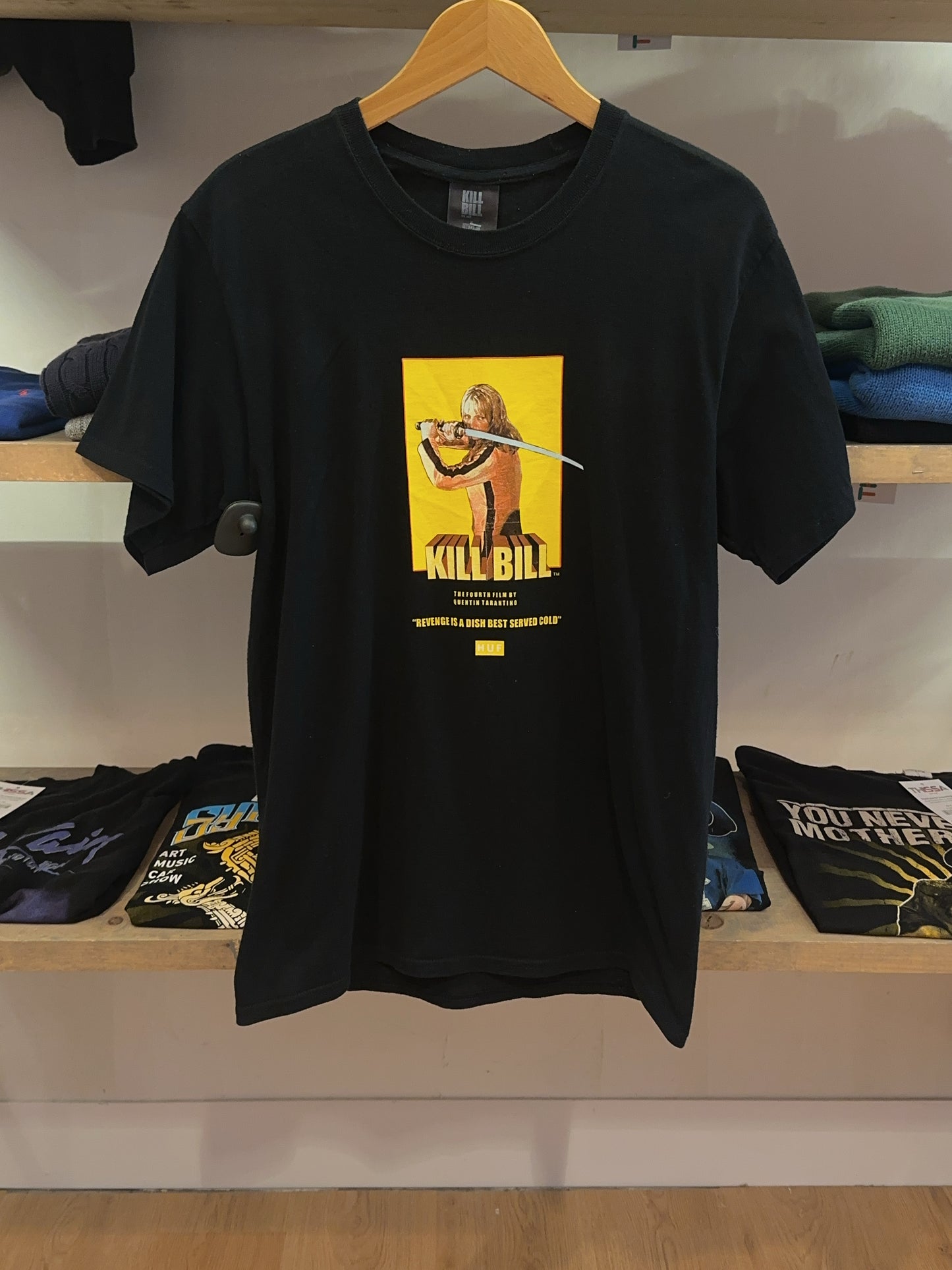 M - HUF T-shirt