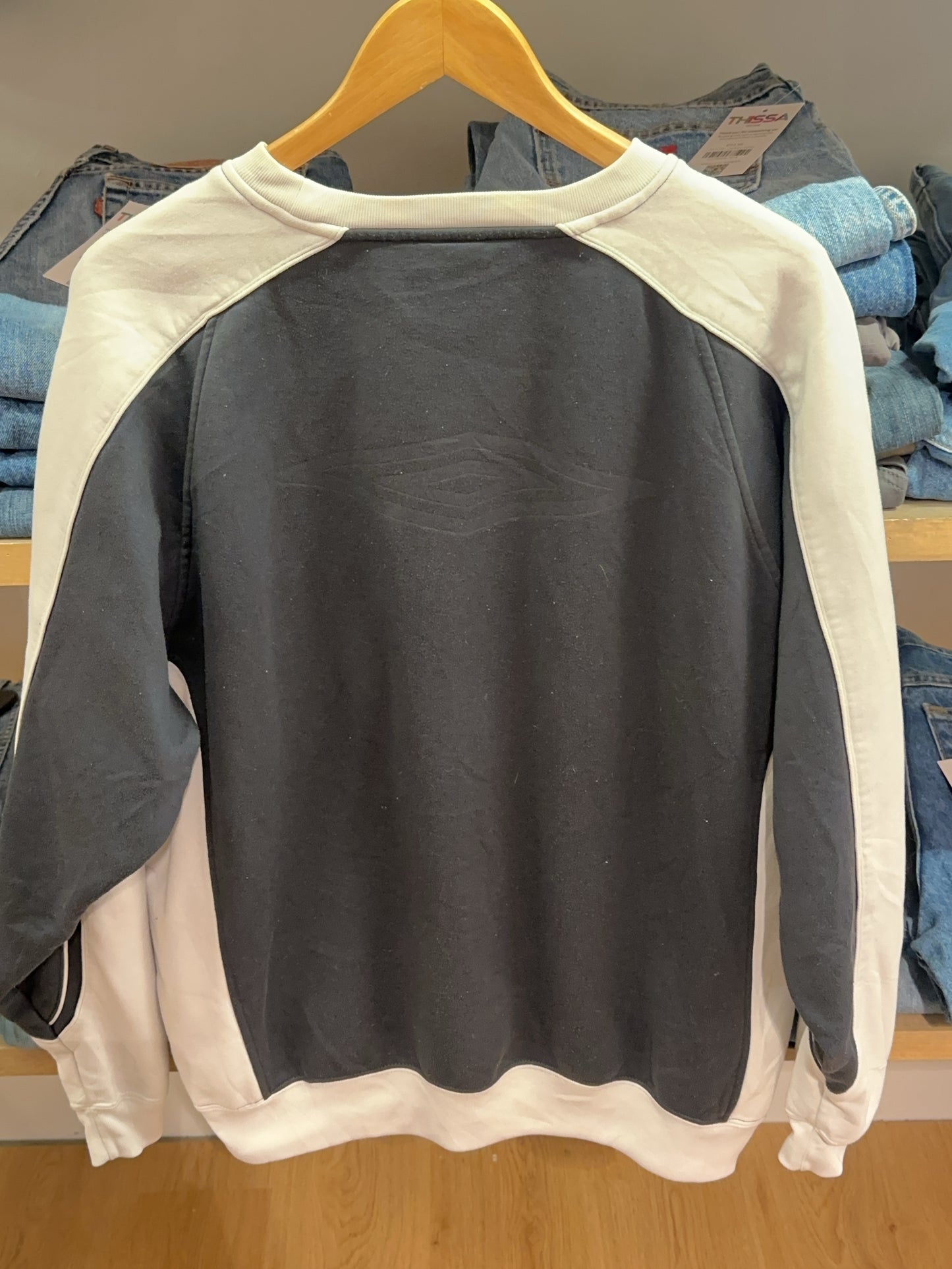 XL - Vintage 2000's Umbro Sweatshirt