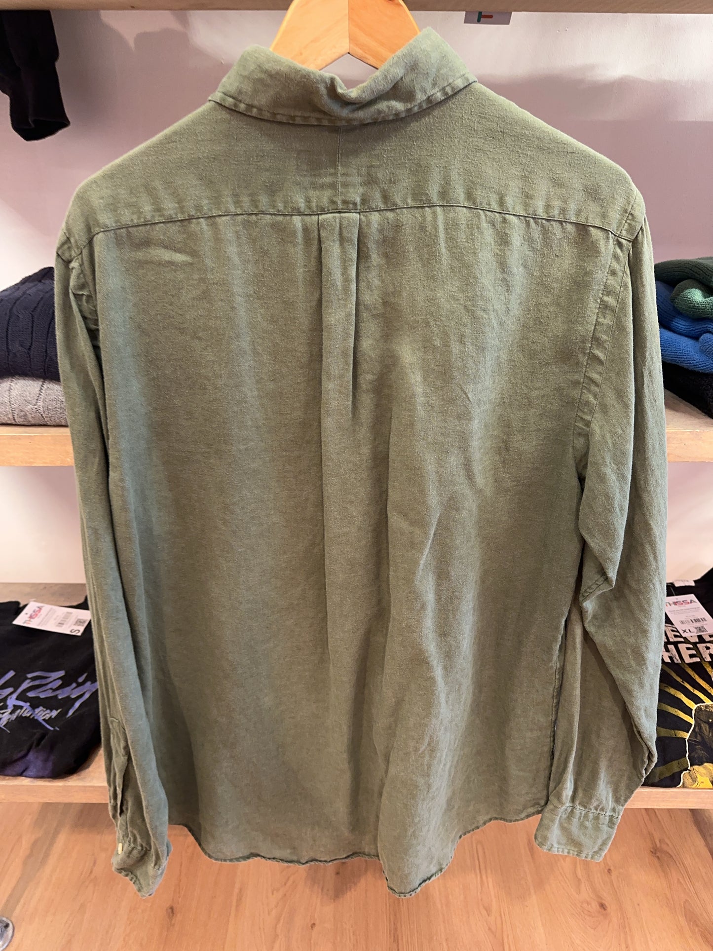 L - Ralph Lauren Linen Shirt