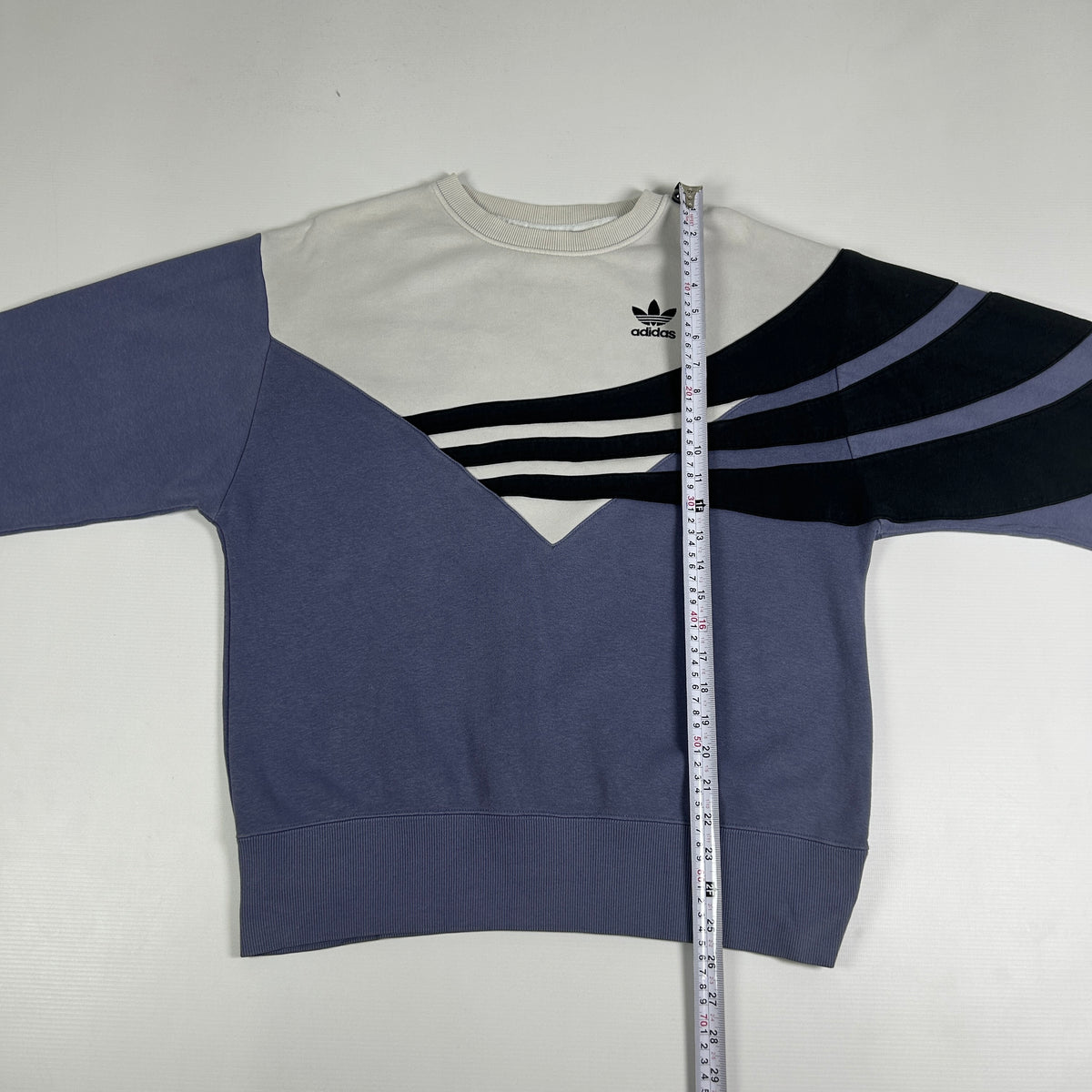 S - Vintage 2000's Adidas Sweatshirt