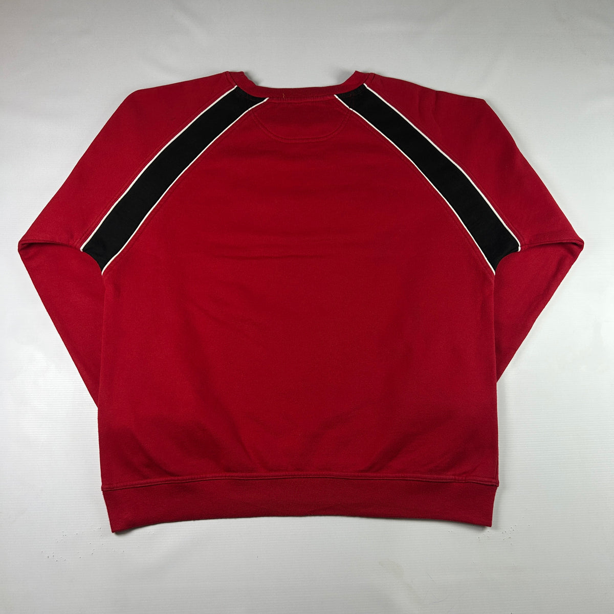 XL - Vintage 2000's Airness Training Design Red Sweatshirt