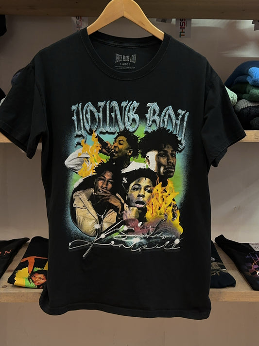 Young Boy Band T-shirt (L)