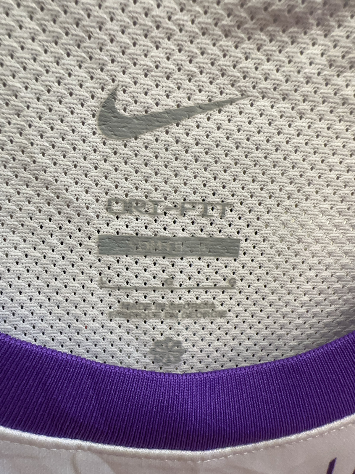 L - 2022-2023 Al Ain FC Nike Away Football Shirt