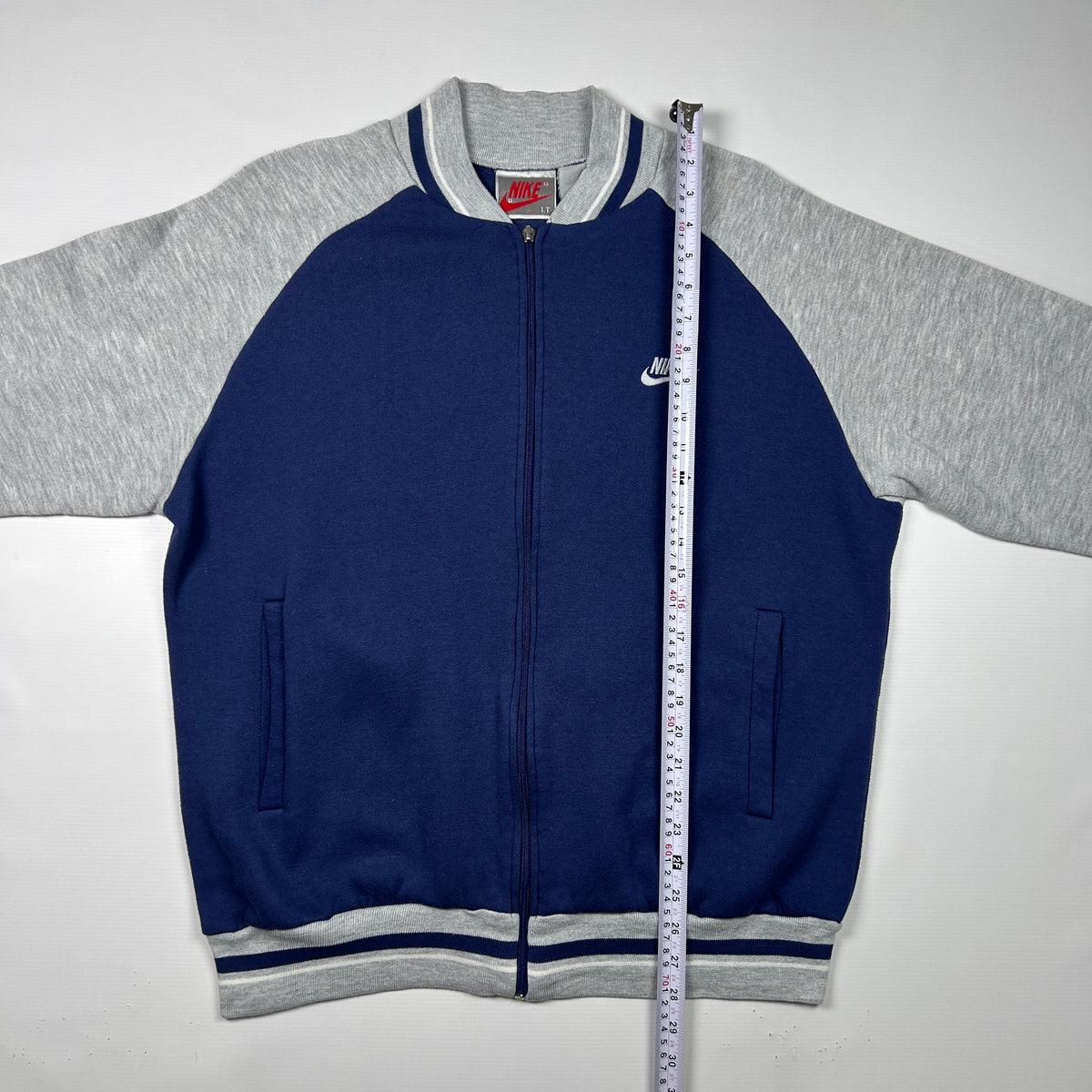 L - Nike Full-zip