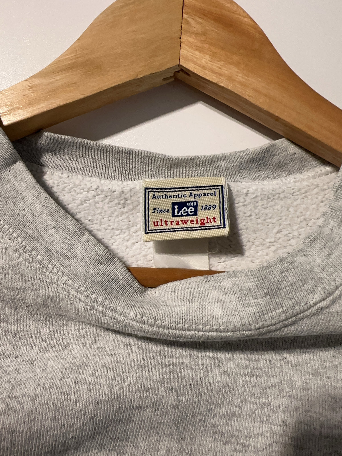 L - 1990's Lee Château Talaud Crewneck Sweatshirt