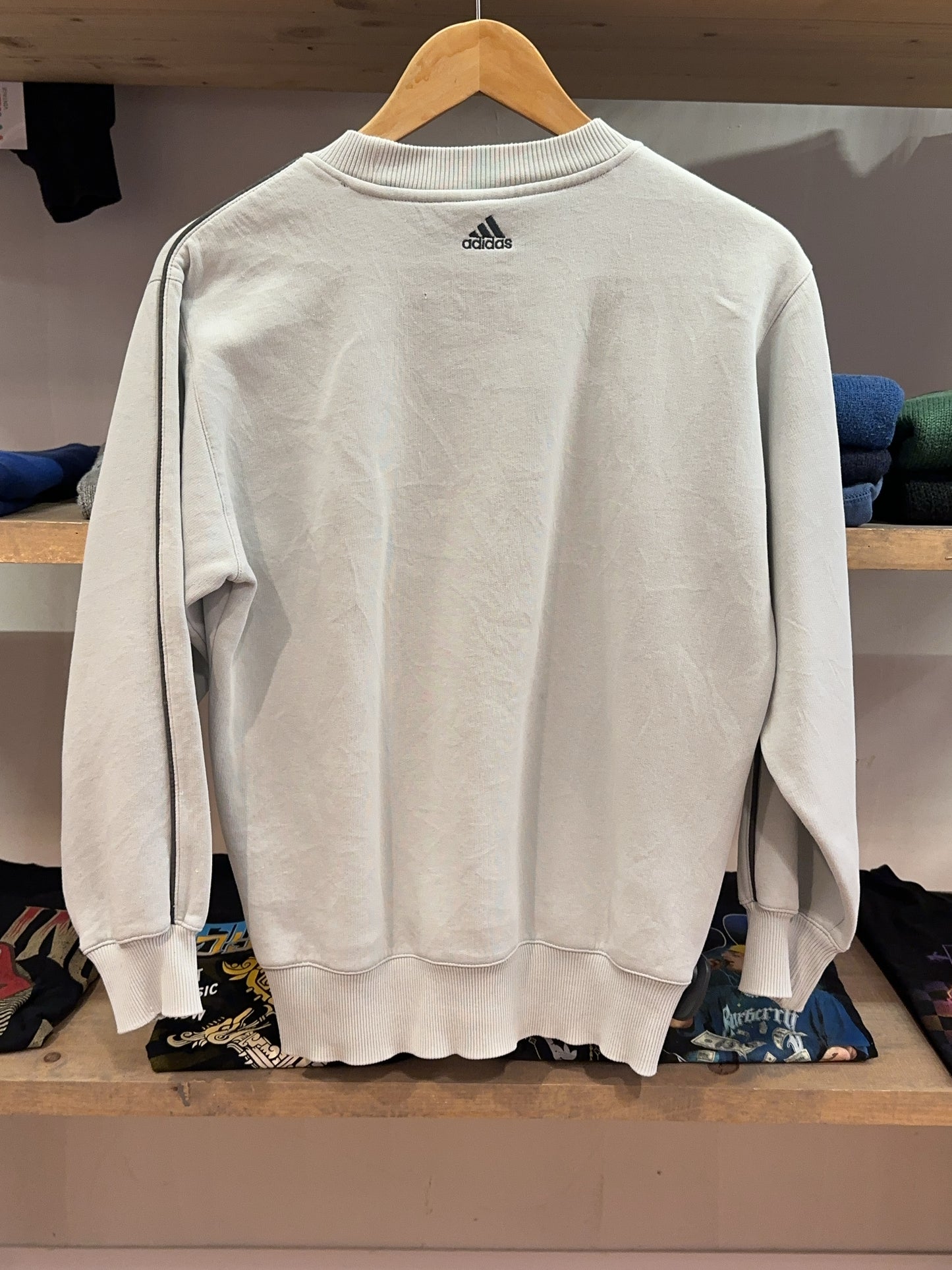 S - 2000's Adidas Light Grey Logo Crewneck Sweatshirt