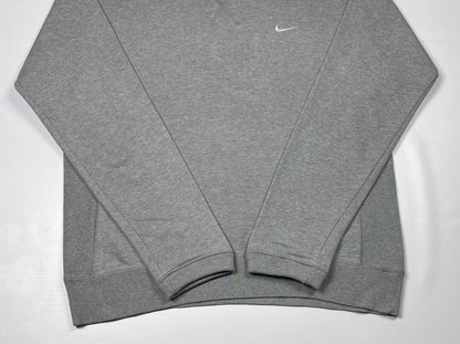L - Vintage 2000's Nike Sweatshirt