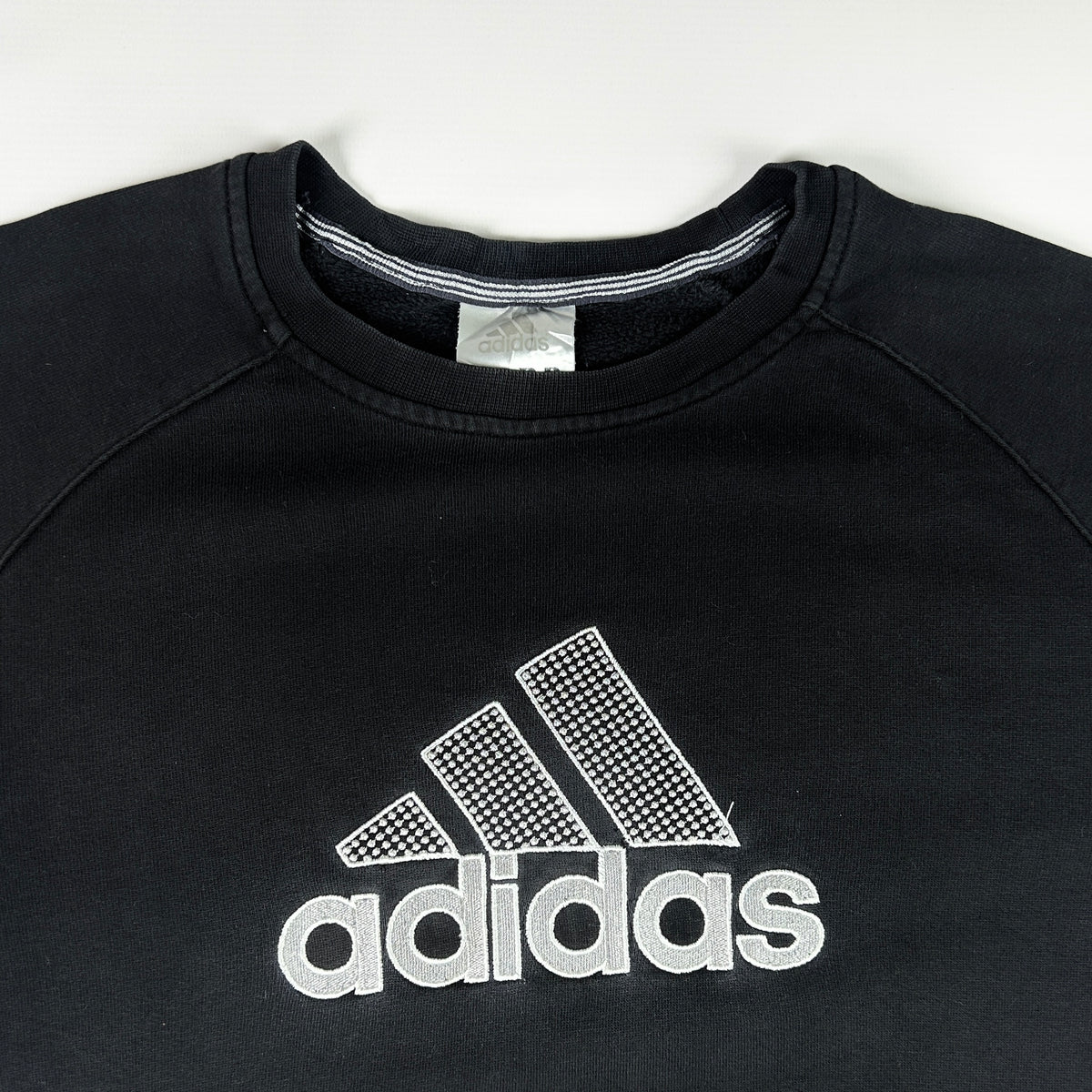 S - Vintage 2000's Adidas Sweatshirt