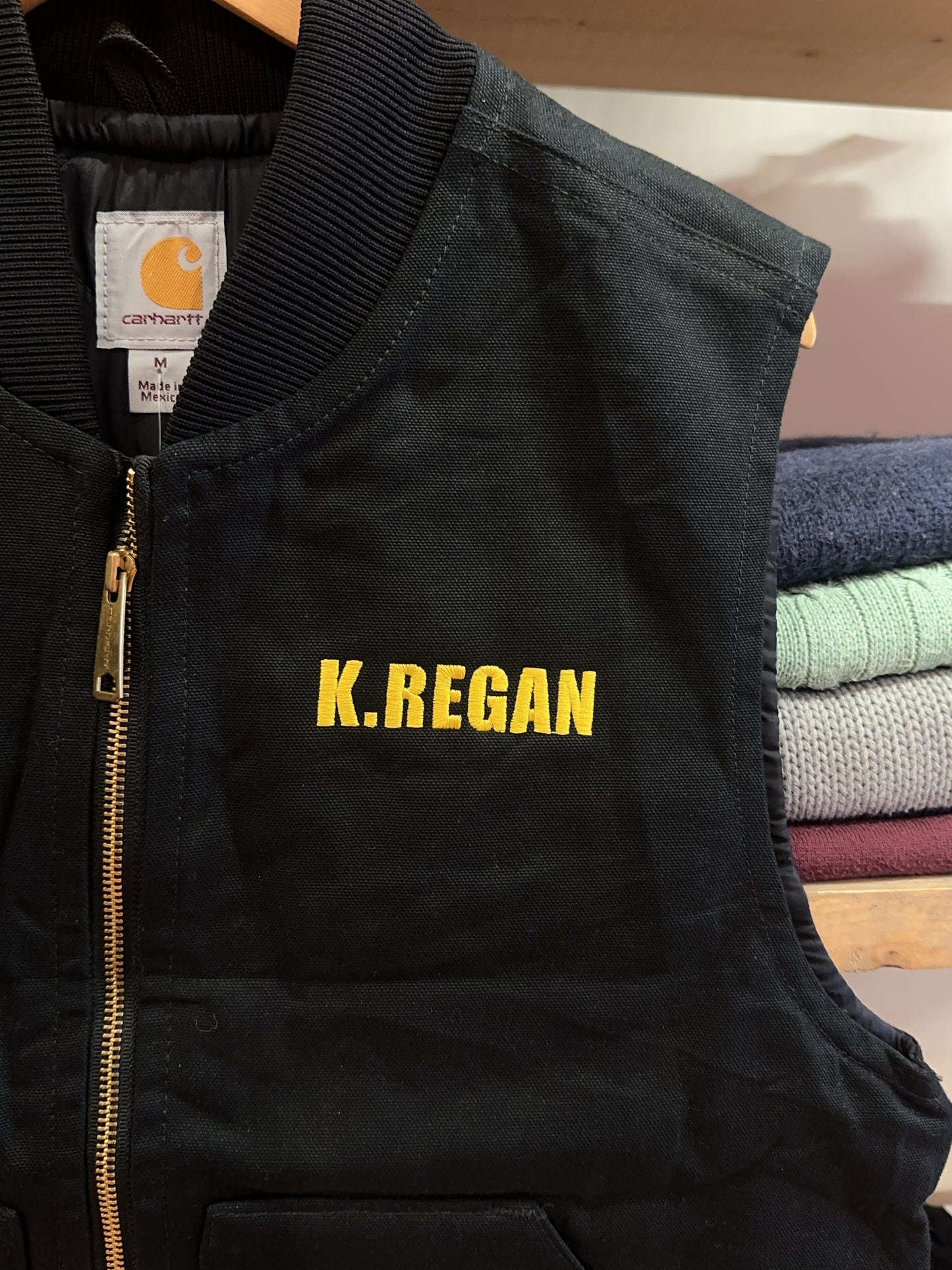 Vintage 2000's Carhartt Puffer Vest - M